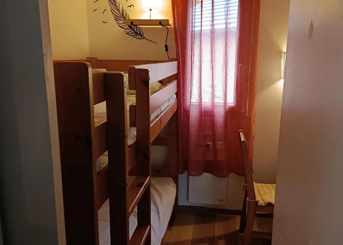 Maisonnette Dans Son Ecrin De Verdure Σπίτι διακοπών Saint-Geniez-dʼOlt